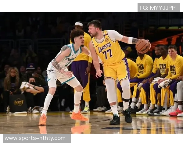 湖人需调整阵容平衡里夫斯东契奇攻强守弱成隐忧