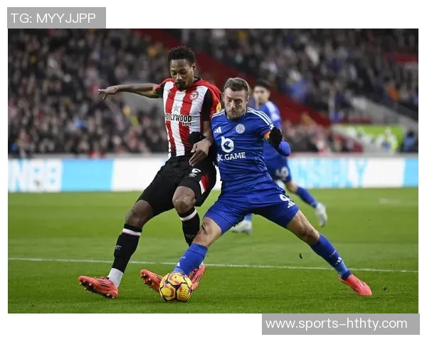 老兵不死！瓦尔迪荣获意甲11月最佳球员奖杯展现不凡实力