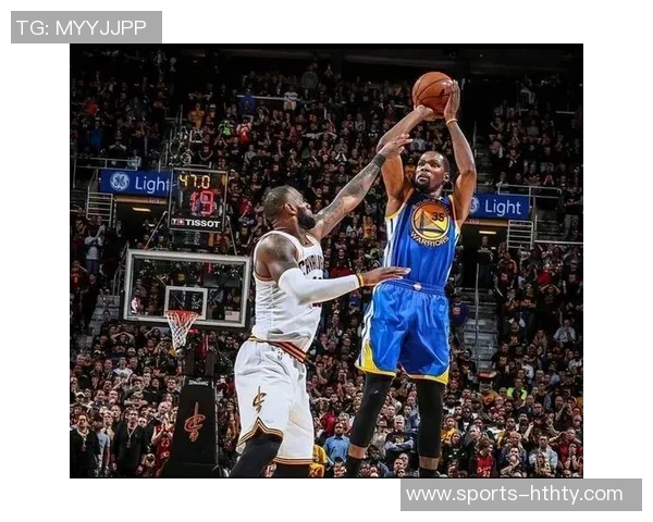 杜兰特感慨詹姆斯伟大标准每次对决都心存感激与敬意